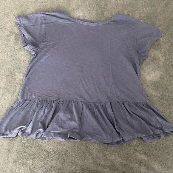 Caslon Peplum t-shirt - Picture 2 of 4